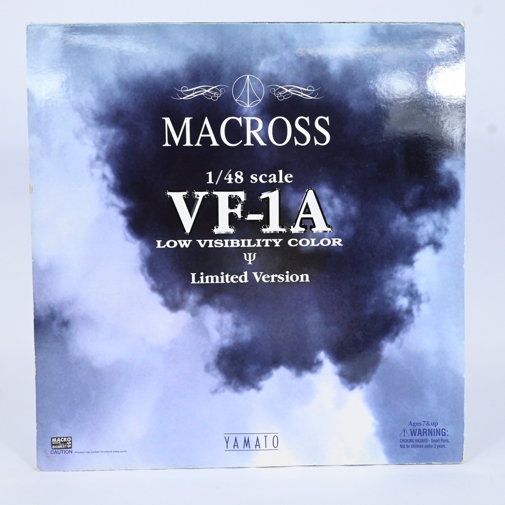 Yamato Macross 1/48 VF-1A Low Visibility Color Valkyrie Figure