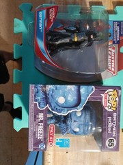DC 7 Piece Collectible Figures. 6 NIB And 1 Out Of Box
