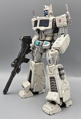 Transformers MDLX ThreeZero Ultra Magnus Complete