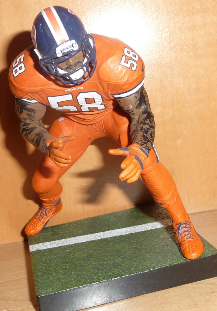 VON MILLER Denver Broncos McFarlane NFL Madden 18 Series 1 Football Figure LOOSE
