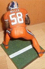VON MILLER Denver Broncos McFarlane NFL Madden 18 Series 1 Football Figure LOOSE