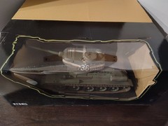 WWII Soviet T-34/85 Tank 1944 MERIT International 1:16 Item 86002 NEW MIB Unused