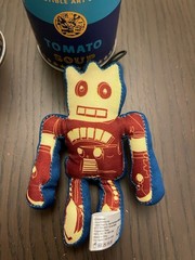 Kidrobot Andy Warhol Tomato Soup Can Series Vinyl Banana & Plush Robot With Can!
