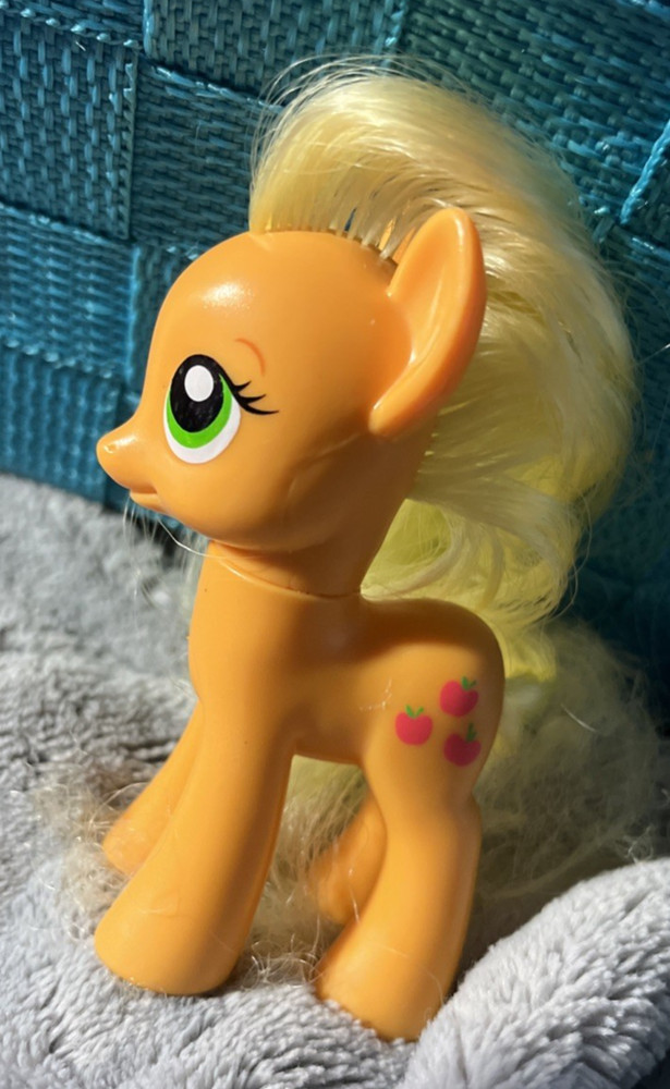 My Little Pony APPLEJACK 3in Brushable Rare Apple Jack With Bangs