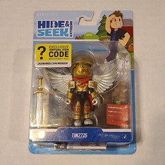 Roblox DevSeries Hide & Seek Extreme: TIM7775 Toy Figure W/Virtual Item Code NEW