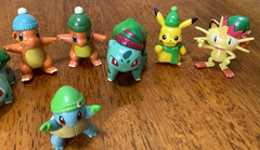 Pokemon Christmas Jazwares & Other Pokemon Figures Lot Of 9 **Fun Play set**