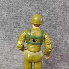 GI JOE G.I.JOE Action Soldier 1994 Commemorative Collection Figure 3.75″ broken