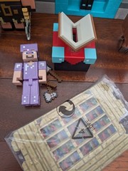 Huge! Minecraft Mojang Bundle Building Set Action Figures Lot