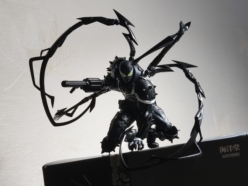 Kaiyangdo Revoltech Amazing Yamaguchi Agent Venom Action Figure CT Toys Version
