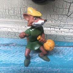 Vintage Disney Figure – Robin Hood – Fox And The Hound- Furry Tail – 3.5″ Tall