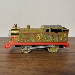 Thomas & Friends Trackmaster Golden Birthday & Tenders Motorized w/batteries
