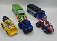 Paw Patrol Small Plastic & Die Cast Vehicle Lot Of 5