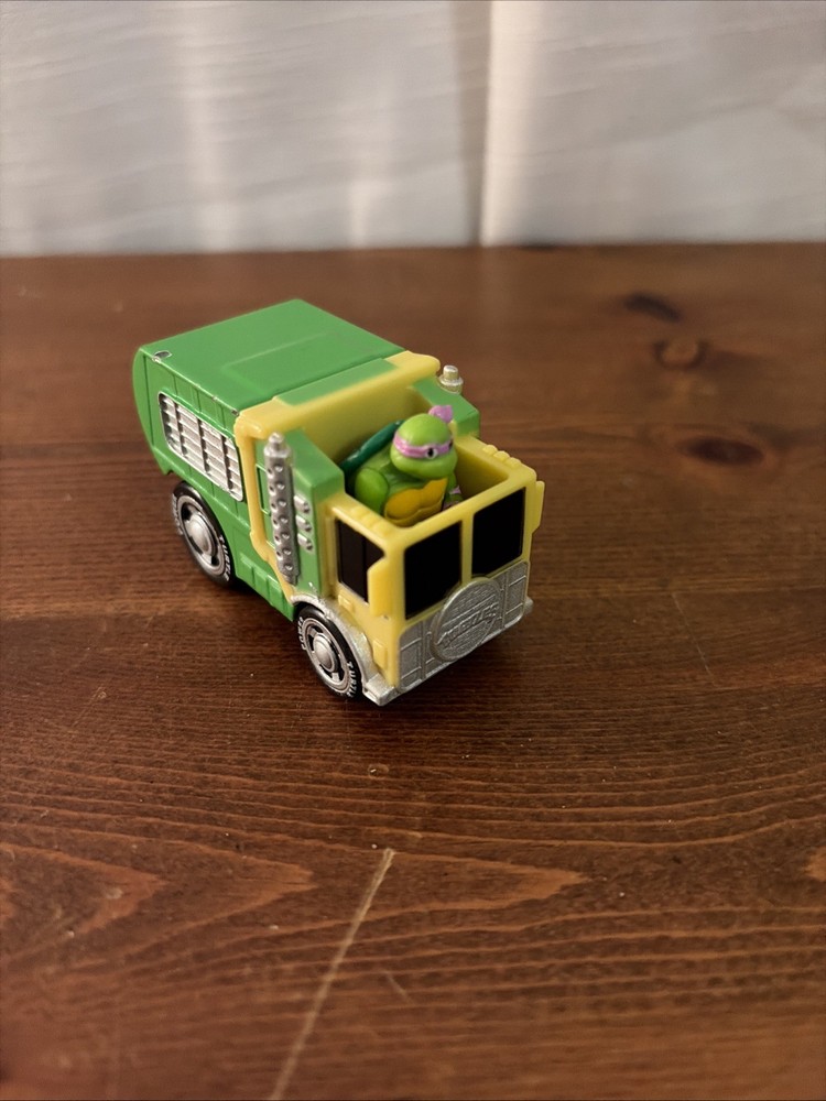 Nickelodeon Teenage Mutant Ninja Turtles Shell Riders Donatello Diecast Vehicle