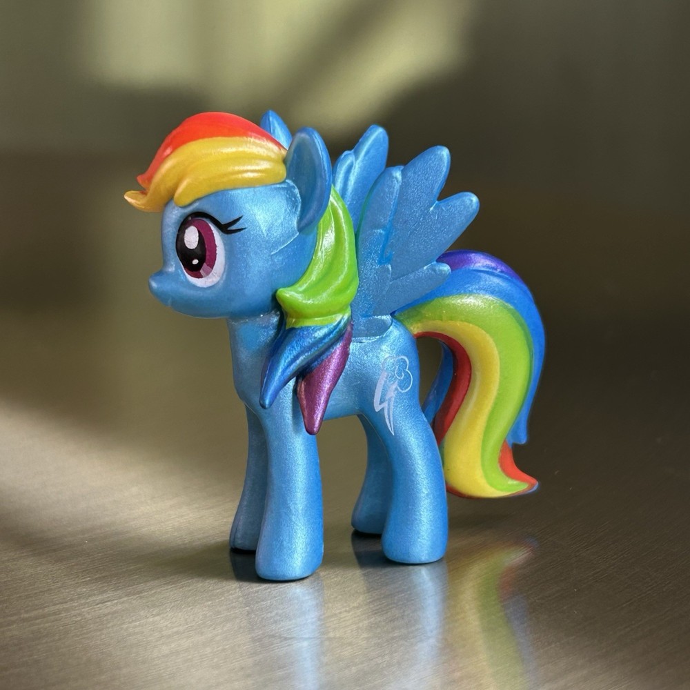 My Little Pony Blind Bag “RAINBOW DASH” (CHROME UCC Distributing) Mini FIM G4