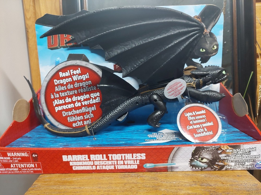 DreamWorks How To Train Your Dragon Barrel Roll Toothless real feel Toy w/Lights