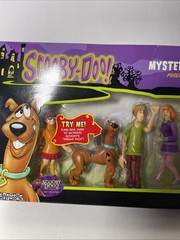 Scooby-Doo! Mystery Solving Crew- Poseable Adventure Figures-New (Rare)