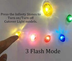 Thanos Infinity War Gauntlet w/LED Light Glove For Kid Size Avengers Costume Toy