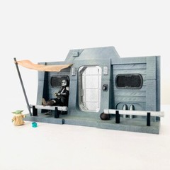 Mando’s Nevarro House Clan Mudhorn Cabin for 3.75in (1:18) Figure Diorama