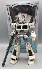Transformers MDLX ThreeZero Ultra Magnus Complete