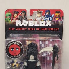 Roblox Star Sorority Trexa The Dark Princess Figure 3″ w/ Virtual Item Code 2021