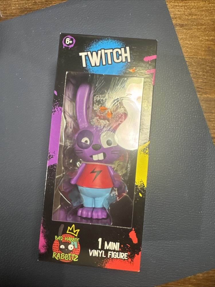 Bad Habbit Rabbidz Twitch 4 Inch Mini Vinyl Figure Bad Bunny New In Box