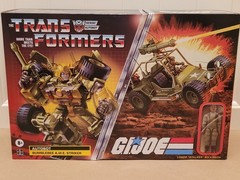Hasbro- Bumblebee A.W.E Striker- 2022 G.I. Joe x Transformers- Stalker- Sealed!