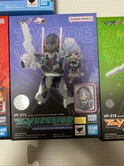 Macross Tiny Session 3-Stage Transformation Valkyrie 7-Model Set