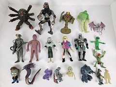 Vintage 1990’s Horror & Sci Fi Action Figure Toy Lot