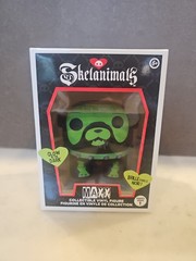 Skelanimals Maxx Bulldog Glow In The Dark Vinyl Figure