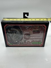 NECA Alien Romulus & Accessories Kit + Box Action Figure Model Collectible