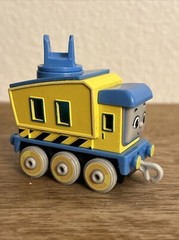 Thomas & Friends Carly Die-cast & Plastic Train Cart Fisher Price Toy-No Crane