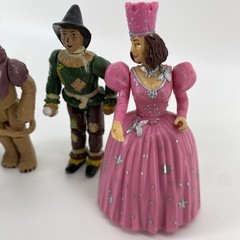 Vintage Wizard of Oz Action Figures Set 1988 MGM/UA Turner Dorothy Scarecrow