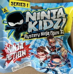 Ninja Kidz Series 1 Mystery Ninja Pack-BRAND NEW UNOPENED PACK