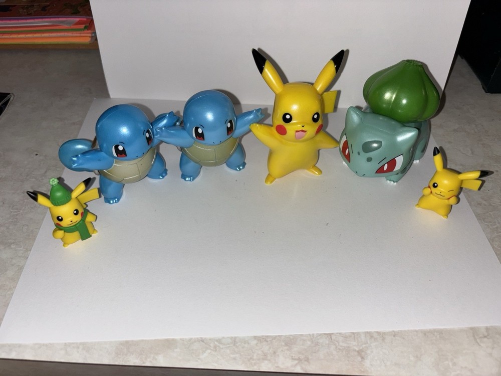 Pokémon Select Series 1 SQUIRTLE Metallic Pikachu Lot Action Figure Toy Lot