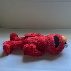 Sesame Street 2018 LOVE TO HUG ELMO Talking Animated 14″ Plush Works 18M-4Y