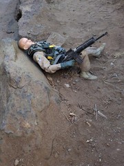 US Jet Fighter Pilot (Behind Enemy Lines)