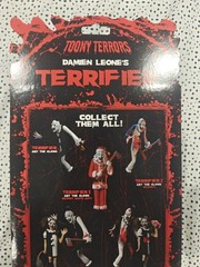 NECA Toony Terrors Damien Leone’s Terrifier LITTLE PALE GIRL Figure w Possum