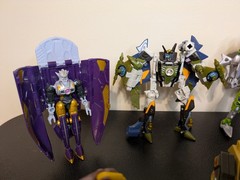 Transformers Toy Figure Lot of 16 Mixed 90s 2000s Y2K Hasbro Robots in Disguise