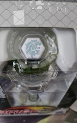 Beyblade Metal Fury – Fang Leone – 130W2D – BRAND NEW SEALED HASBRO 2011