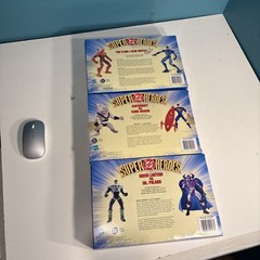 LOT OF 2 DC SUPER HEROES FLASH BLUE BEETLE ATOM SUPERBOY KING SHARK Lot Of 3