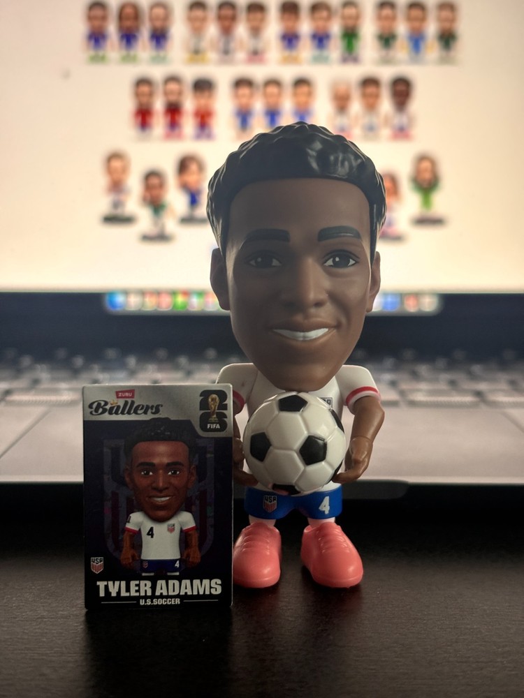 ZURU FIFA World Cup Ballers USA Tyler Adams with Accessories