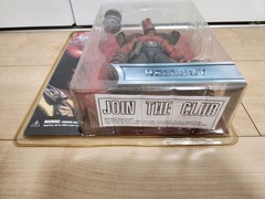 Mezco Hellboy 1.5 Figure w/ Dumbell MOC SEALED New