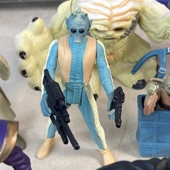 1990’s Star Wars Toy Lot of 18 Figures and Micro Machine Set. Clean. Smoke free.