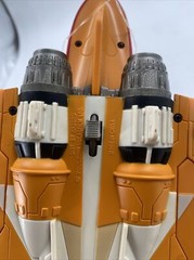 Star War Plo Koon’s Jedi Star Fighter Orange Space Ship Hasbro 2001