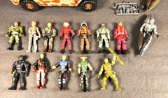 LOT OF 13 LARNARD CORPS VARIOUS YEARS 4″ LOOSE ACTION FIGURES WITH VEHICLES