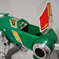 Vintage 1984 WEP Panosh Place Voltron Lion Force Green Action Figure w/ Canopy