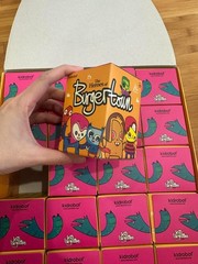 Jon Burgerman – Heroes of Burgertown – Kidrobox