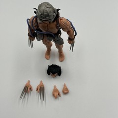 Marvel Legends Weapon X Wolverine Target Exclusive X-Men Retro Card COMPLETE GC!