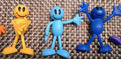2.75″ Bendable Posable Smiley Face Man Figure Lot Multi Color Lot Of 7