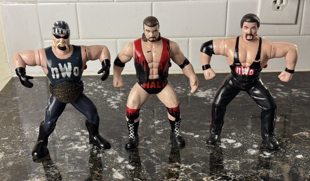 WWE WCW NWO Vibrating Hollywood Hulk Hogan Action Figure Lot OSFTM 1997 READ